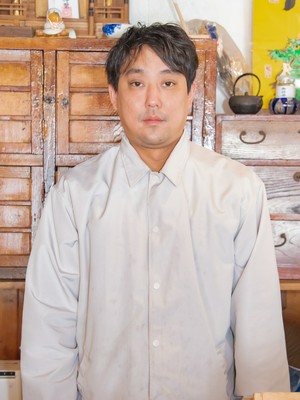 小田島　章喜 氏
