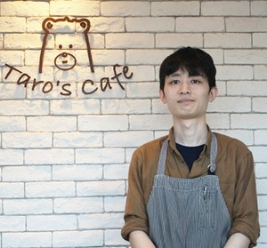 徳能　崇晃  氏