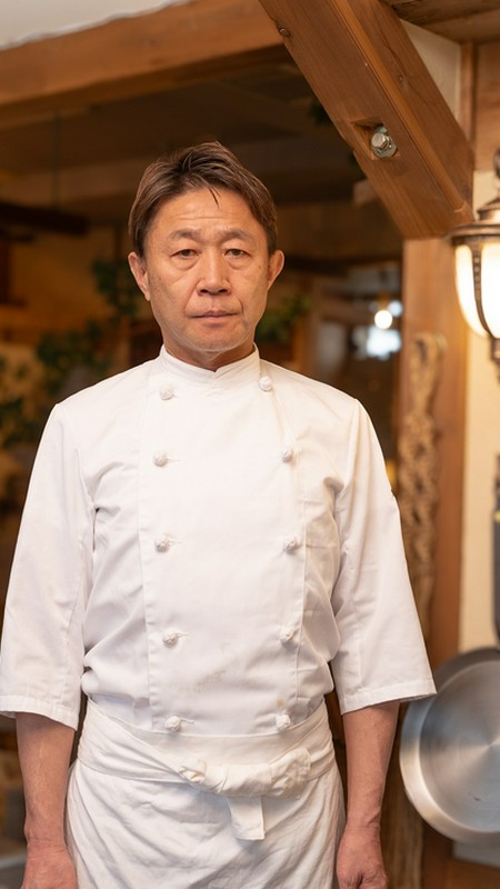 横山　尚 氏