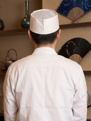 五条　洋 氏