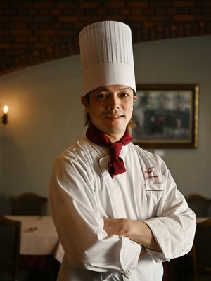 上柳　嘉瑞冶 氏