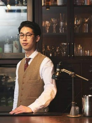 高橋　弘晃 氏