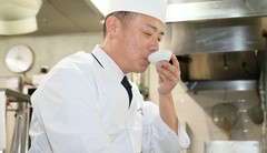 鈴木　弘二　 氏