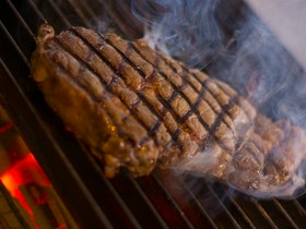 炭火肉焼き倉庫　CONOYOSHI