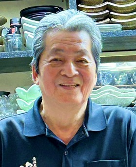 島崎　輝明 氏