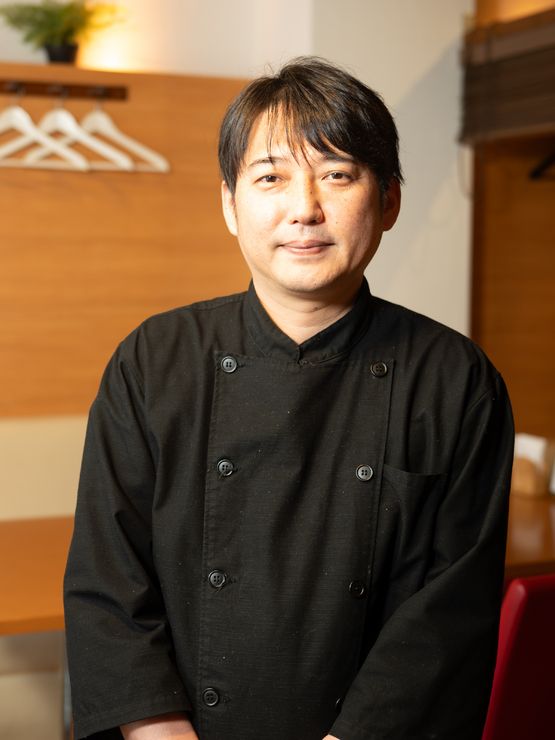 西山　裕生 氏