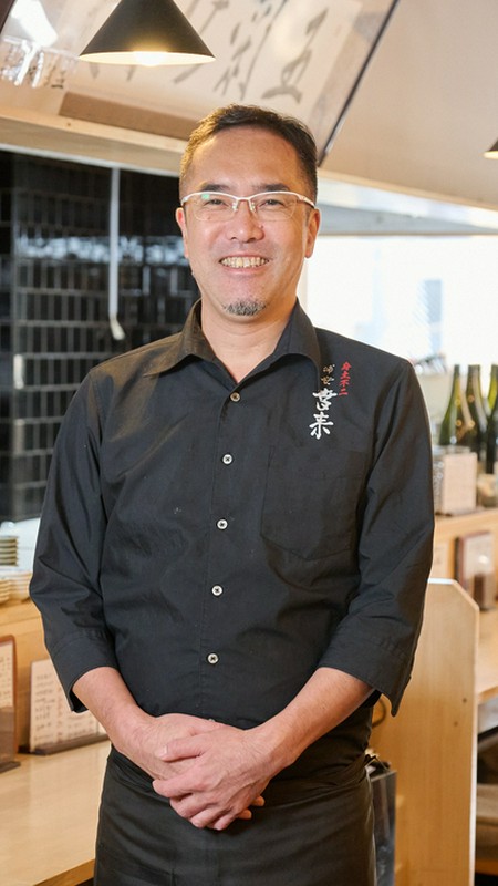 新井　規和 氏