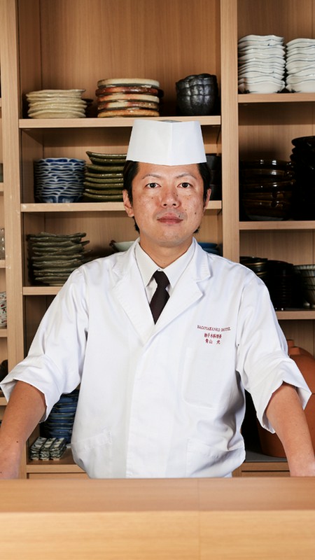 青山　光 氏