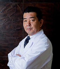 川向　和美 氏