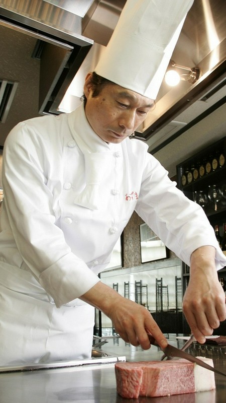 楠元　益夫 氏