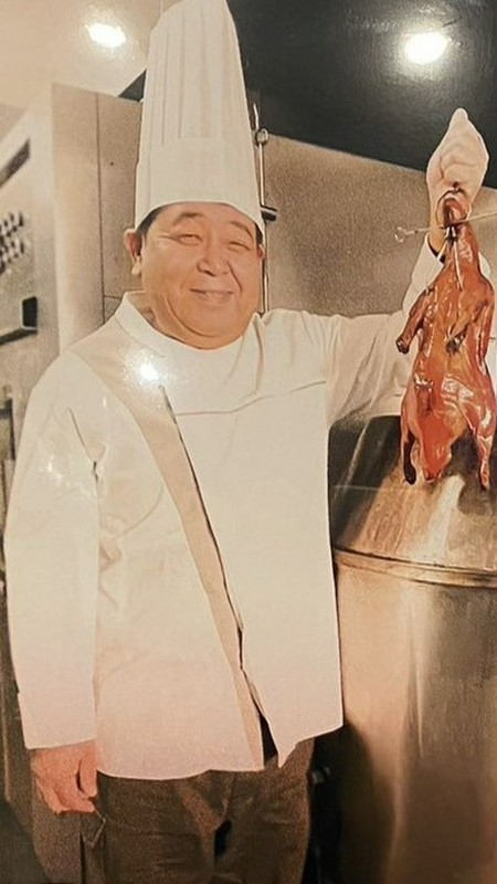 トウ　ヤ 氏