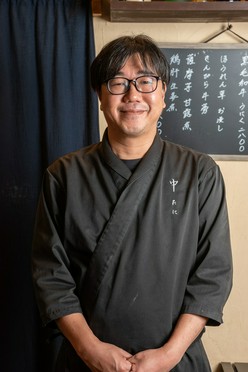 岸田　満 氏