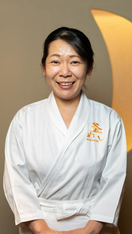 出口　恵美子 氏