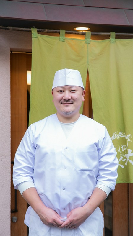 石松　勝徳 氏