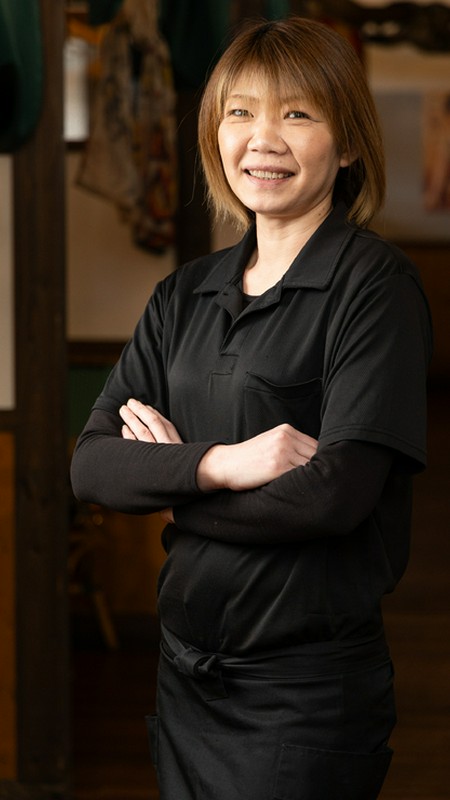 白須　香織 氏