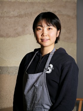 野々山　かりん 氏