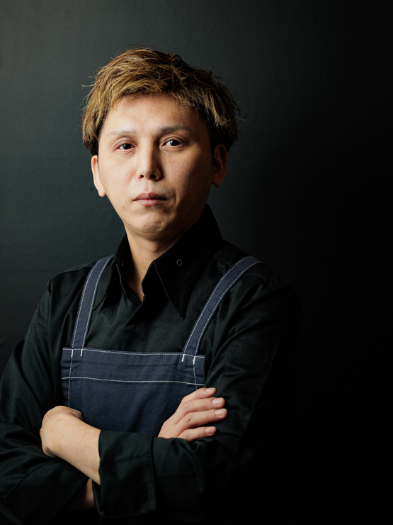 藤本　良介 氏