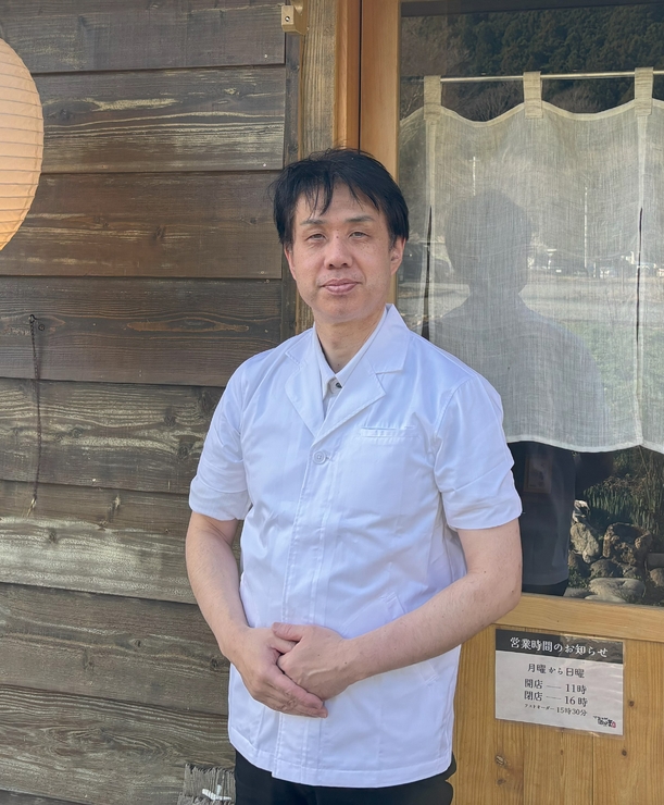 千葉　喜明 氏