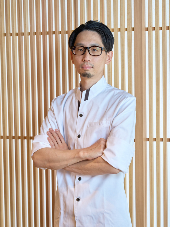 石田　伸一郎 氏