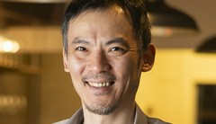 木下　敏身 氏