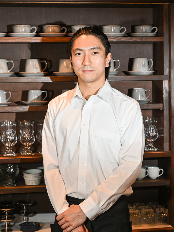 加藤　晃輝 氏