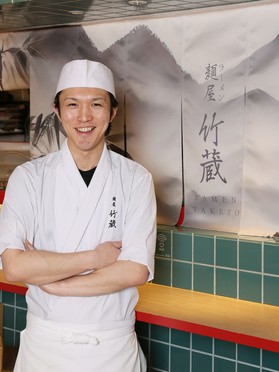 高橋 一哉 氏