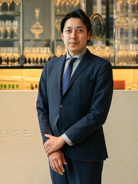 河野　秀次郎 氏