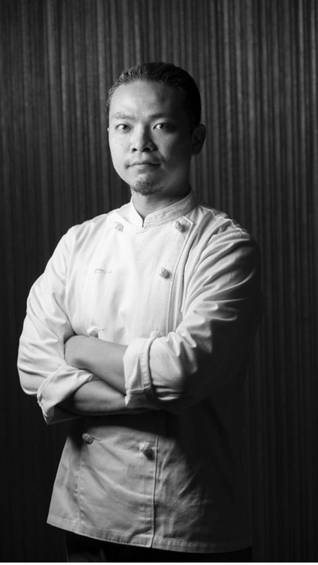 久松　暉典 氏
