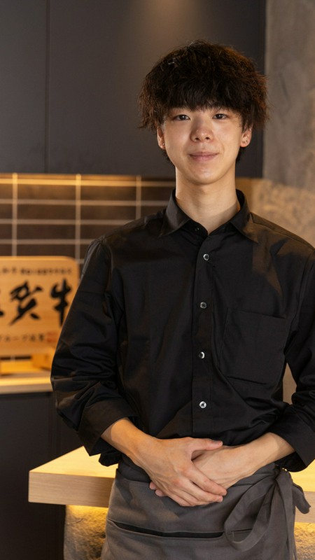 石崎　隼人 氏