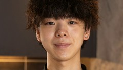 石崎　隼人 氏