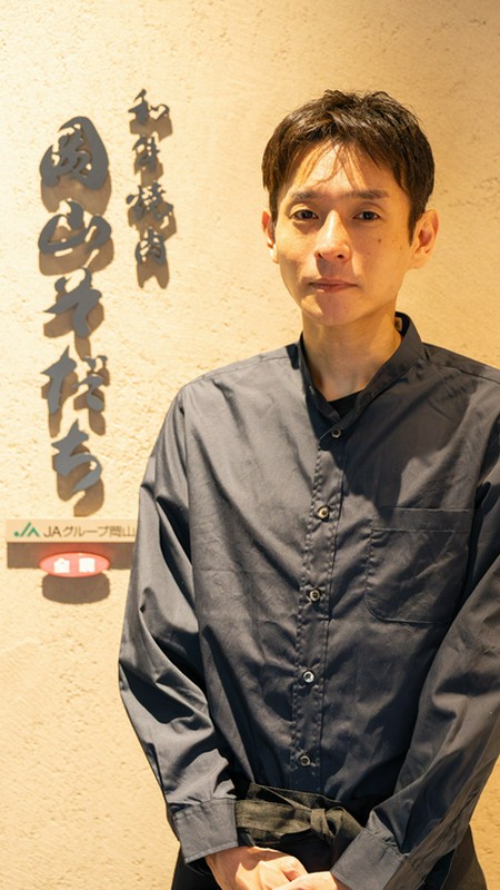 岡崎　大輔 氏