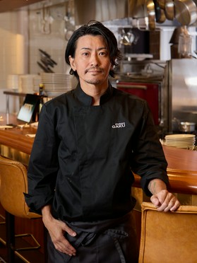 小林　岳 氏