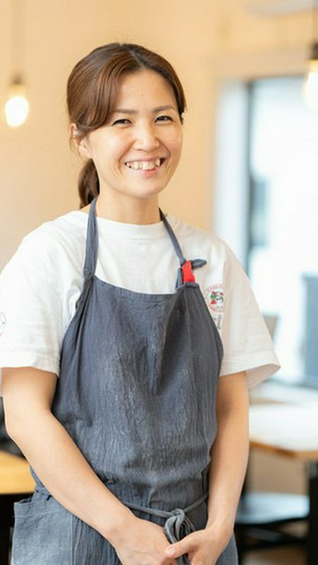 石原　輝子 氏