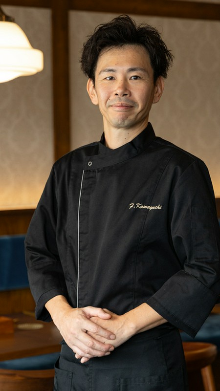 川口　史芳 氏