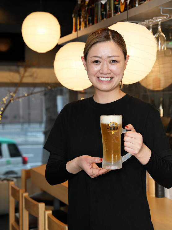 山田　真以 氏