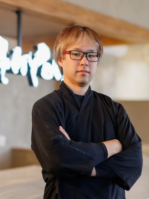 春山　一馬 氏