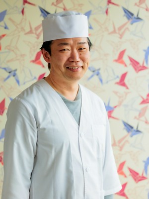 三輪 高弘 氏