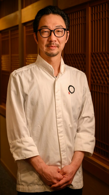 吉村　鑑浩 氏