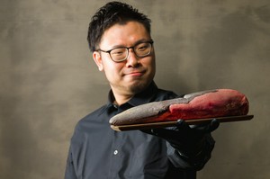 奈良岡　純 氏