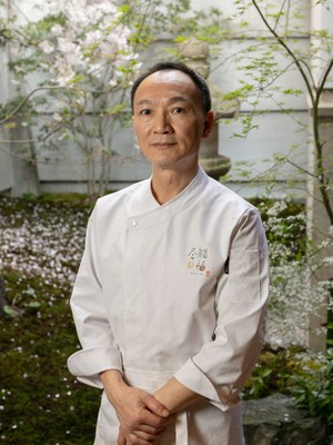 李　紅毅 氏