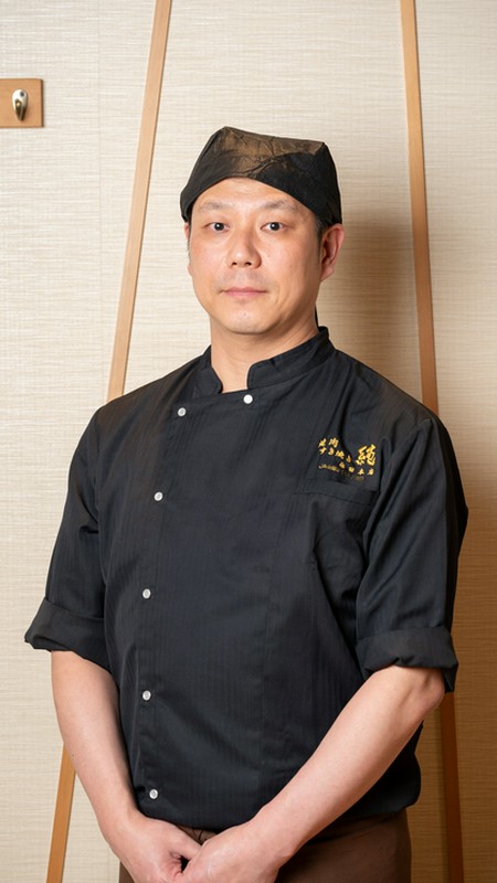 山本　勝道 氏