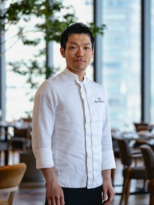 津野　一平 氏