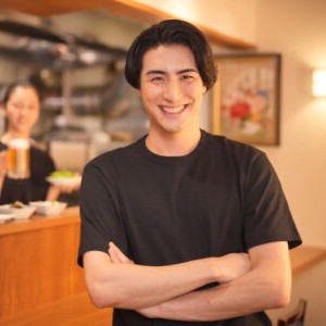 比嘉　健太 氏